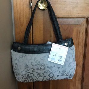 Thirty one bag w changing covers